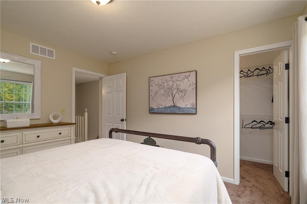 3794 Freedom Place Lorain OH 44053