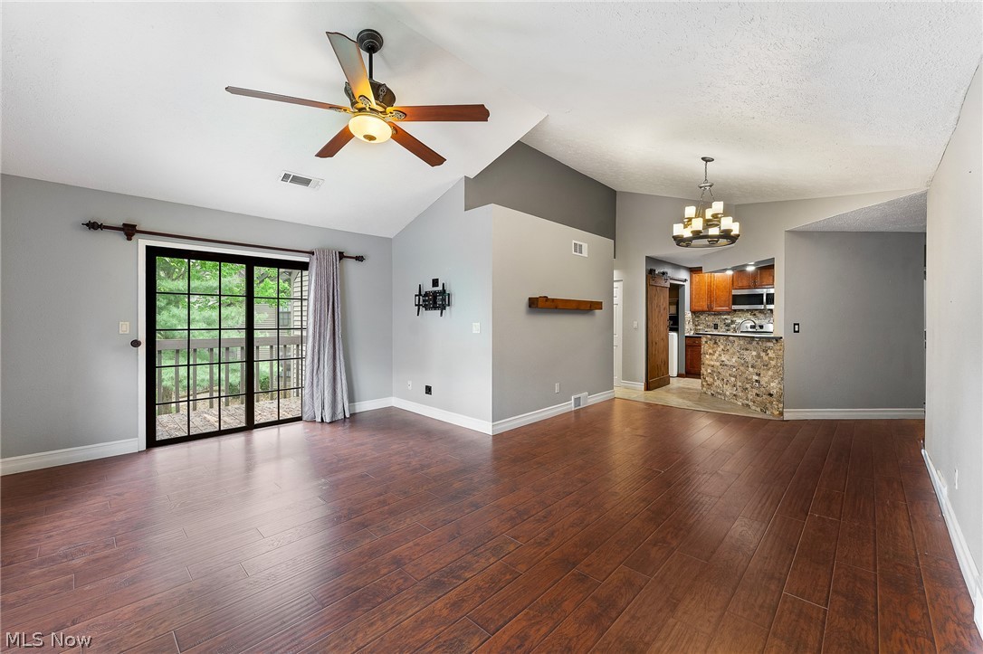 1303 Red Tail Hawk Court Boardman OH 44512