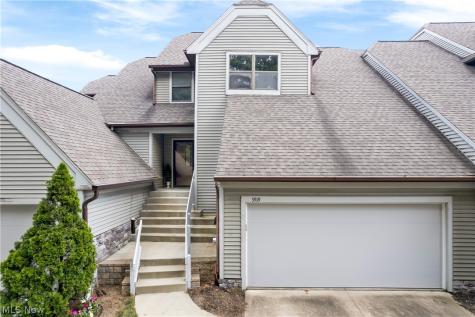 3919 Marsh View Drive Akron OH 44319