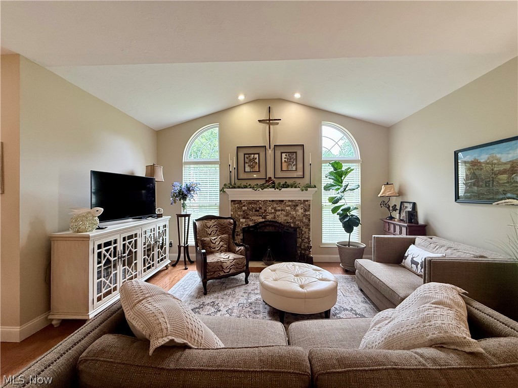 302 Wilcox Road Youngstown OH 44515