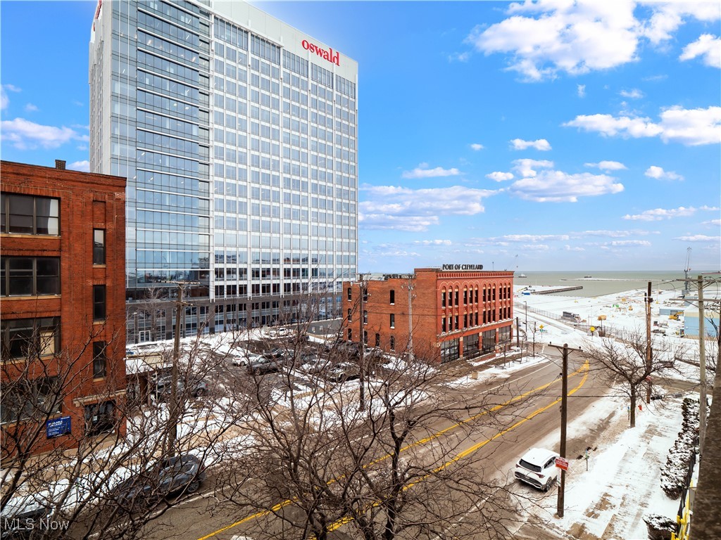 1133 W 9th Street Cleveland OH 44113