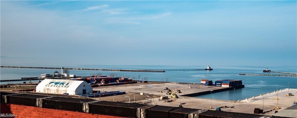 1133 W 9th Street Cleveland OH 44113