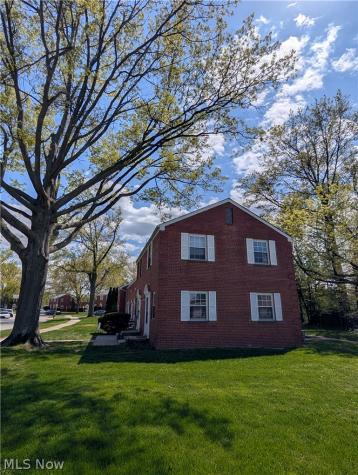 422 Clearview Drive Euclid OH 44123