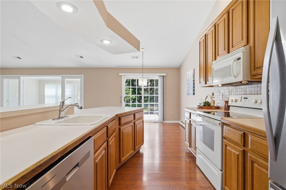 218 Lisa Ann Drive Huron OH 44839