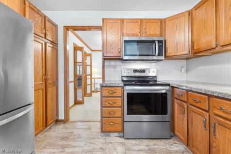 444 Shannon Drive Wadsworth OH 44281
