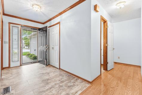 444 Shannon Drive Wadsworth OH 44281