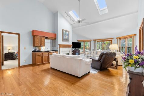444 Shannon Drive Wadsworth OH 44281