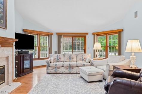 444 Shannon Drive Wadsworth OH 44281