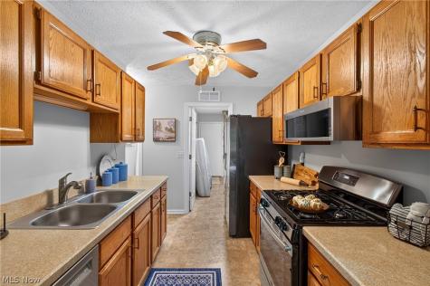 2793 Tinkers Lane Twinsburg OH 44087