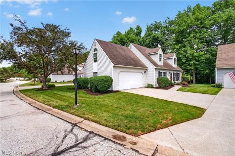 2793 Tinkers Lane Twinsburg OH 44087
