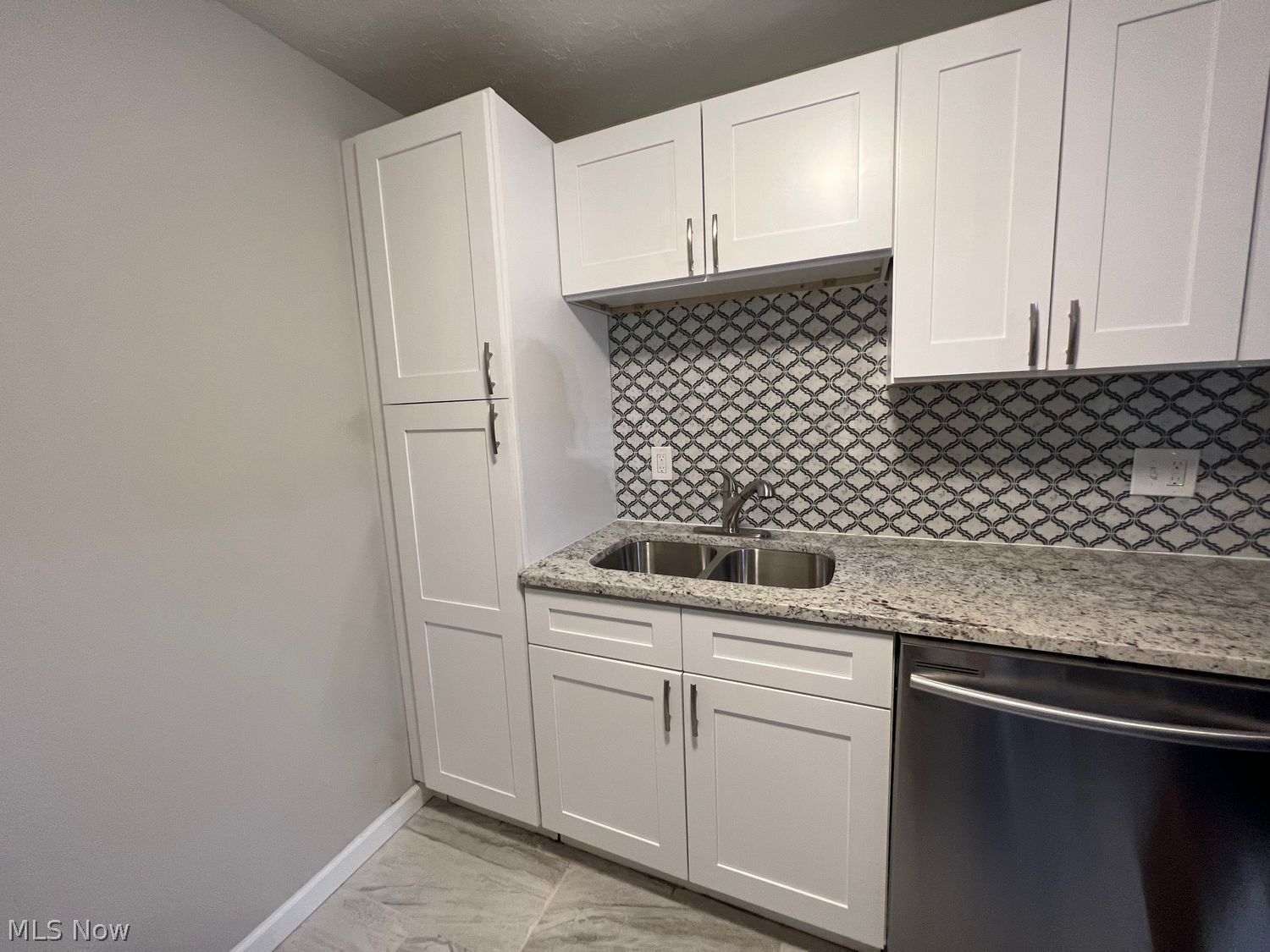 216 Moore Road Avon Lake OH 44012