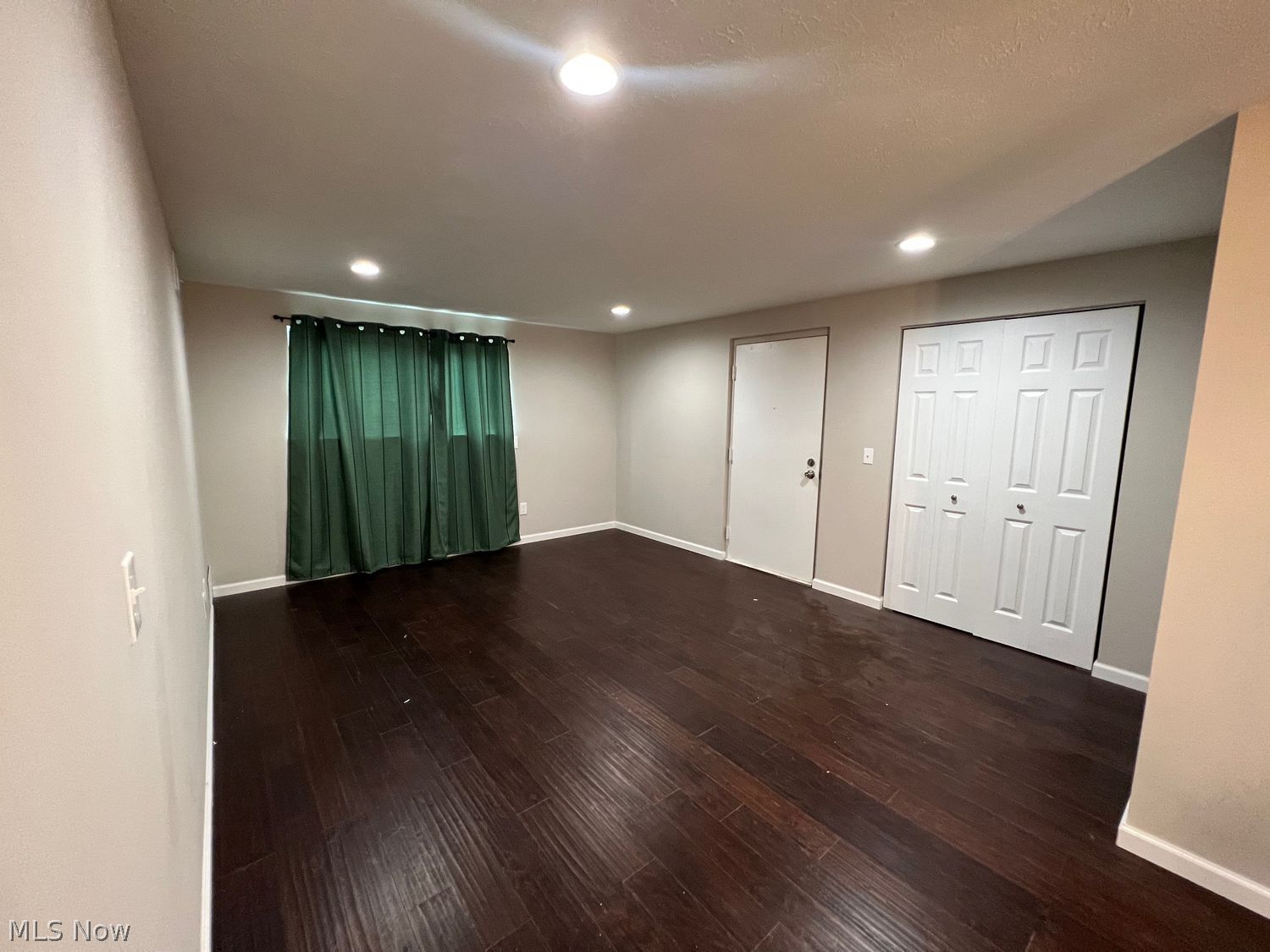 216 Moore Road Avon Lake OH 44012