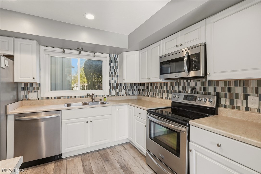 701 Tinkers Lane Sagamore Hills OH 44067