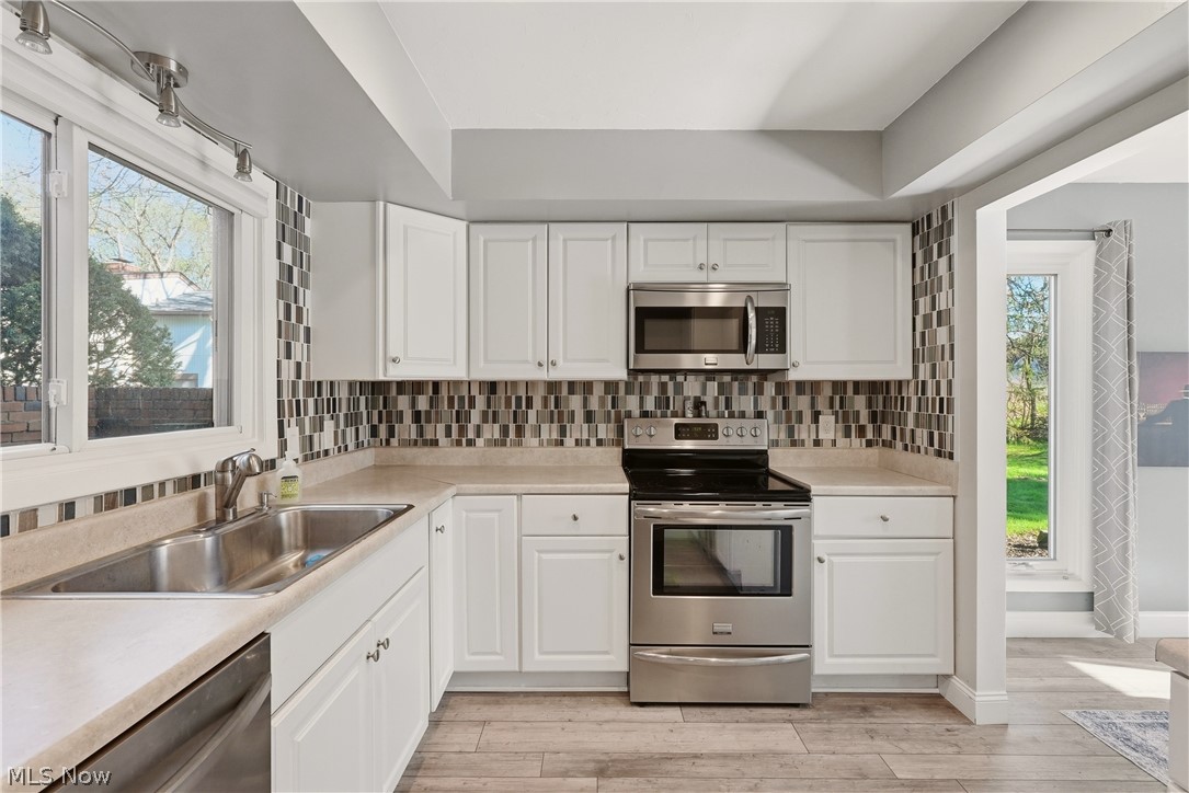 701 Tinkers Lane Sagamore Hills OH 44067