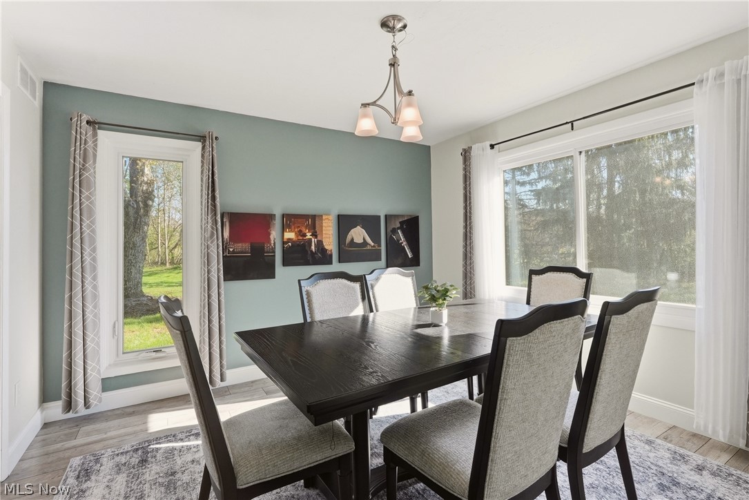 701 Tinkers Lane Sagamore Hills OH 44067