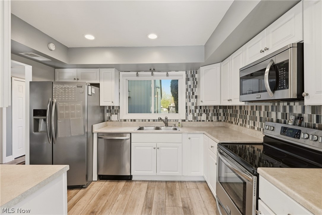 701 Tinkers Lane Sagamore Hills OH 44067