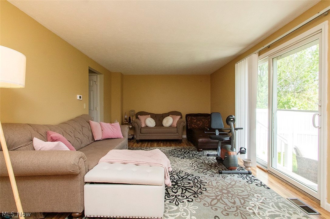 816 Wadsworth Road Medina OH 44256