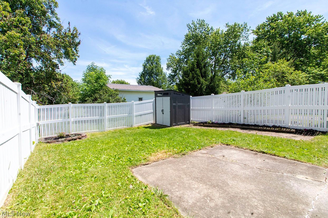 816 Wadsworth Road Medina OH 44256