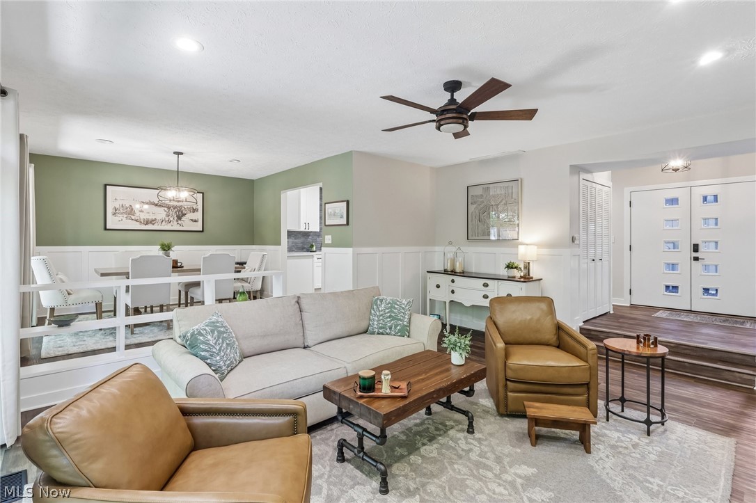 674-10 Fairington Lane Aurora OH 44202
