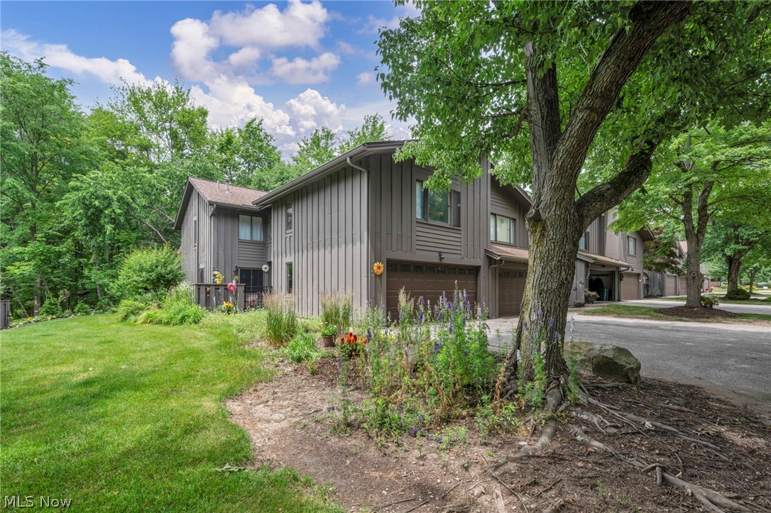 7444 Millrace Lane Sagamore Hills OH 44067