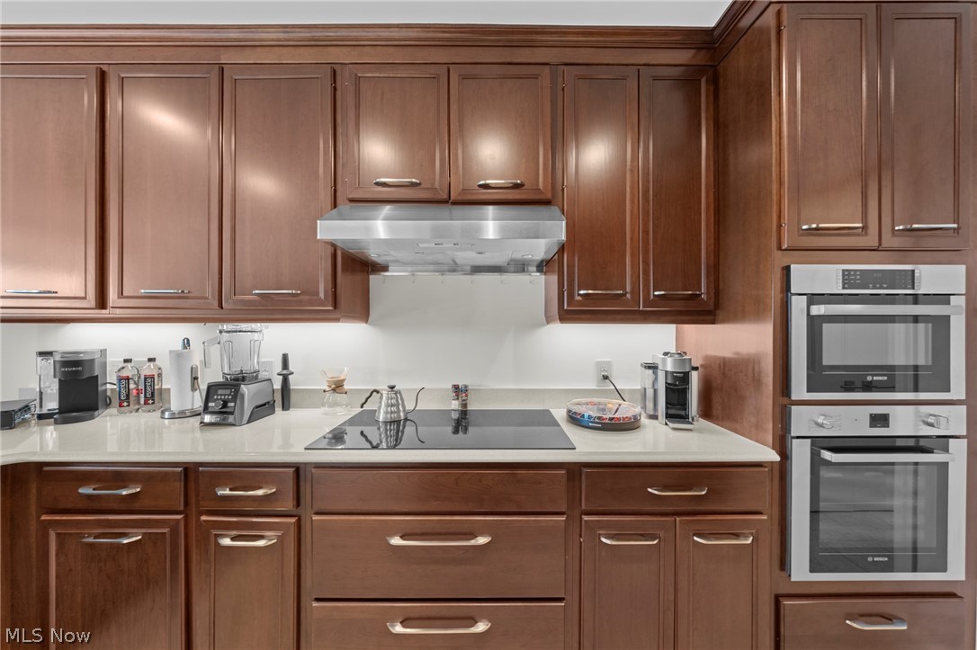5150 Three Village Drive Lyndhurst OH 44124