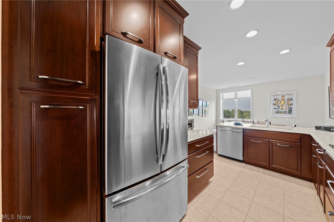 5150 Three Village Drive Lyndhurst OH 44124
