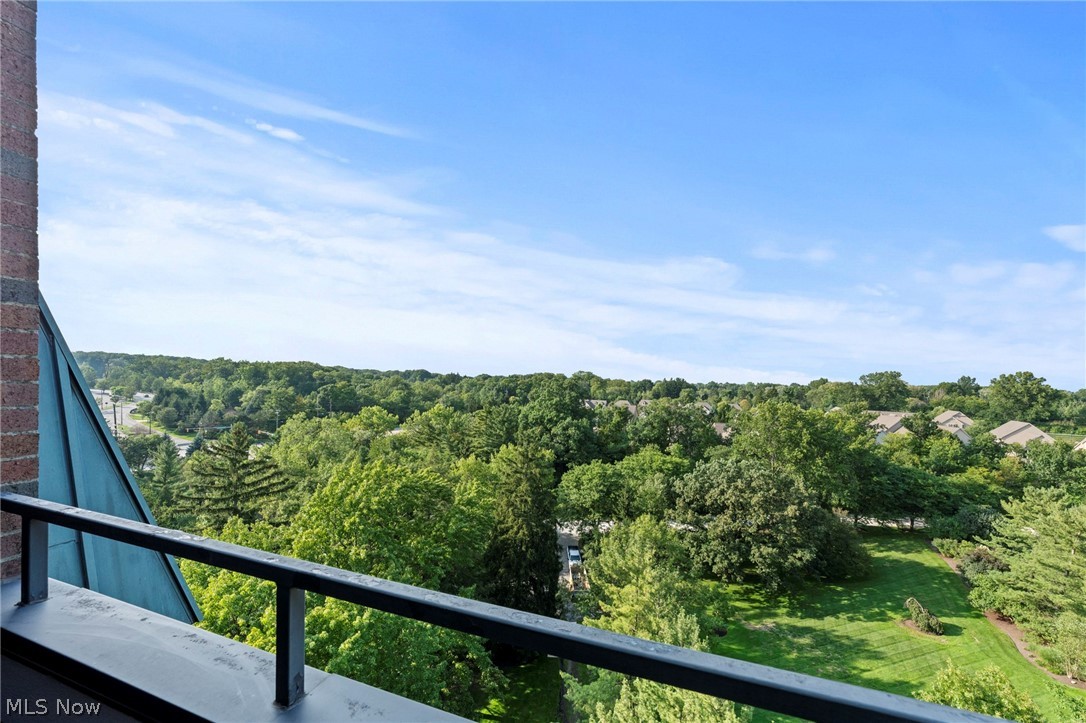 5150 Three Village Drive Lyndhurst OH 44124