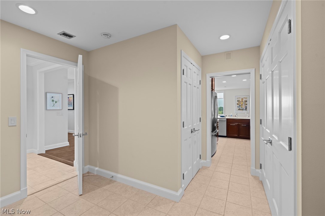 5150 Three Village Drive Lyndhurst OH 44124