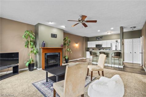 224 E Marina Lorain OH 44052