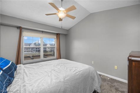 224 E Marina Lorain OH 44052