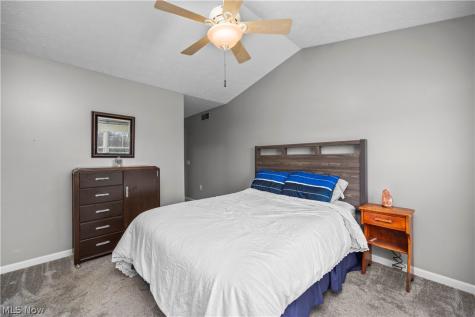 224 E Marina Lorain OH 44052