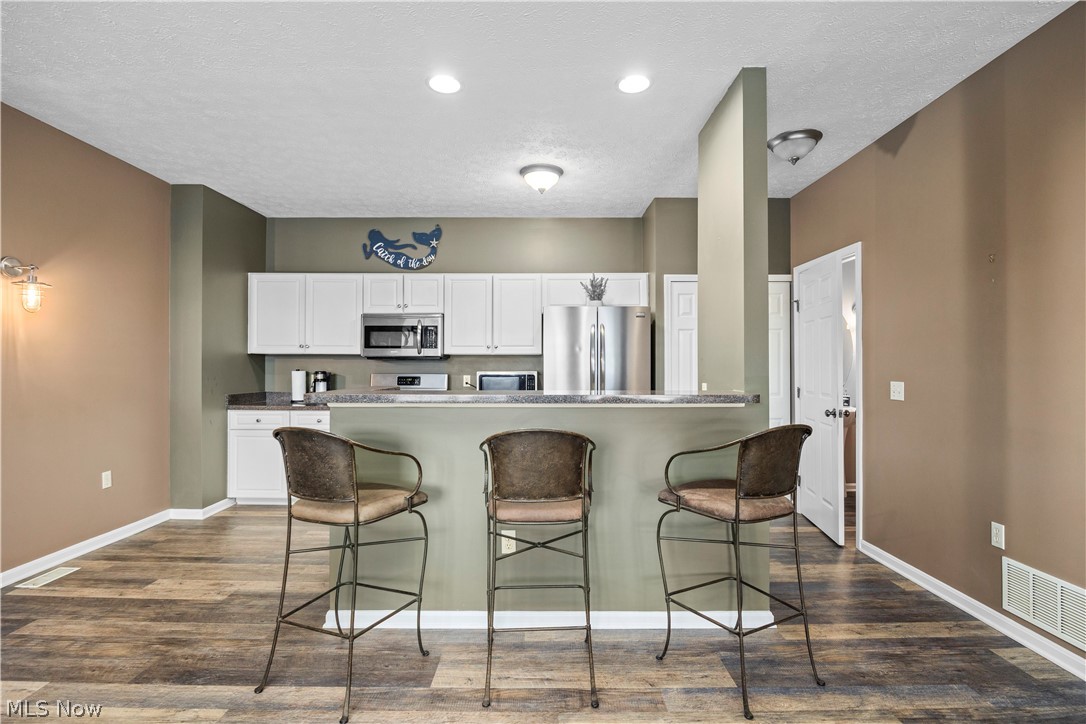 224 E Marina Lorain OH 44052