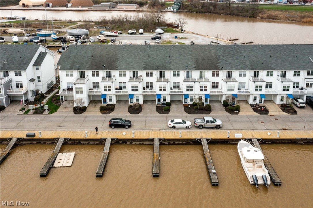 224 E Marina Lorain OH 44052