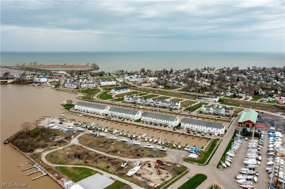 224 E Marina Lorain OH 44052