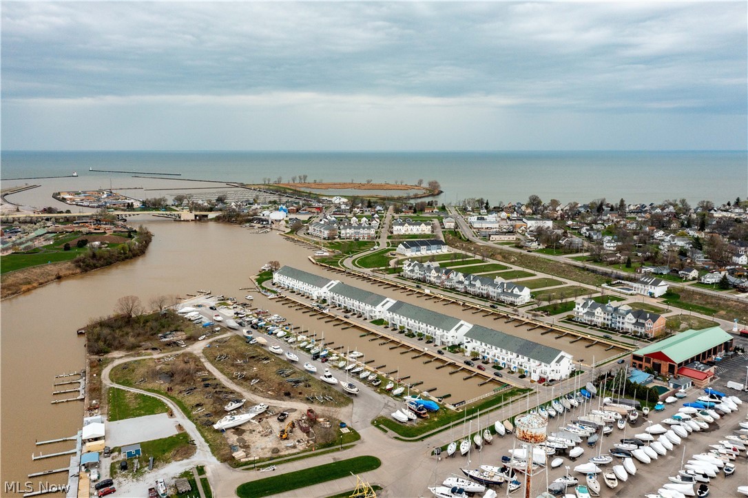224 E Marina Lorain OH 44052