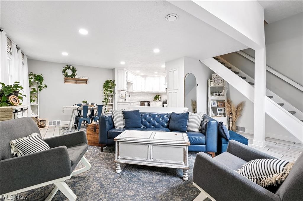 1293 Redtail Hawk Drive Boardman OH 44512