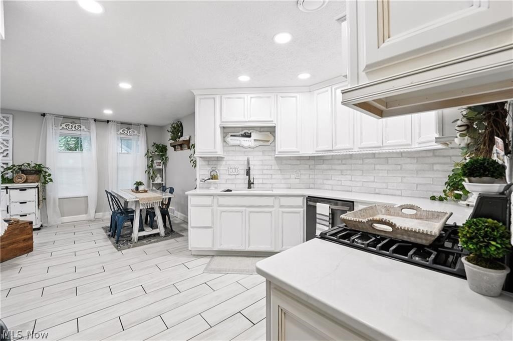 1293 Redtail Hawk Drive Boardman OH 44512