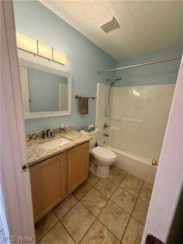 7550 Chandler Court Sagamore Hills OH 44067