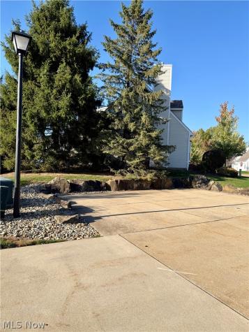 7550 Chandler Court Sagamore Hills OH 44067