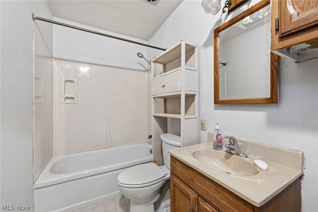 37 Greenfield Court Berea OH 44017