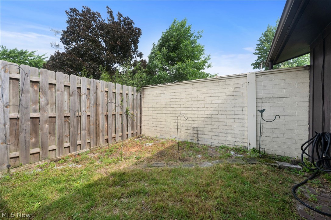 37 Greenfield Court Berea OH 44017