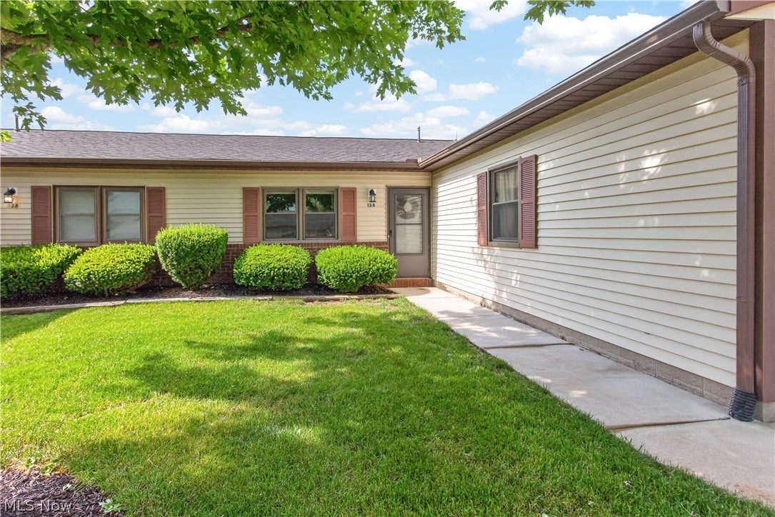 128 Royal Crest Drive Seville OH 44273