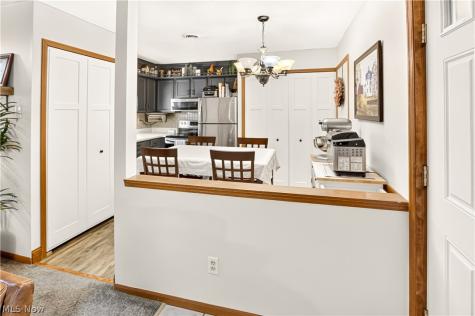 128 Royal Crest Drive Seville OH 44273