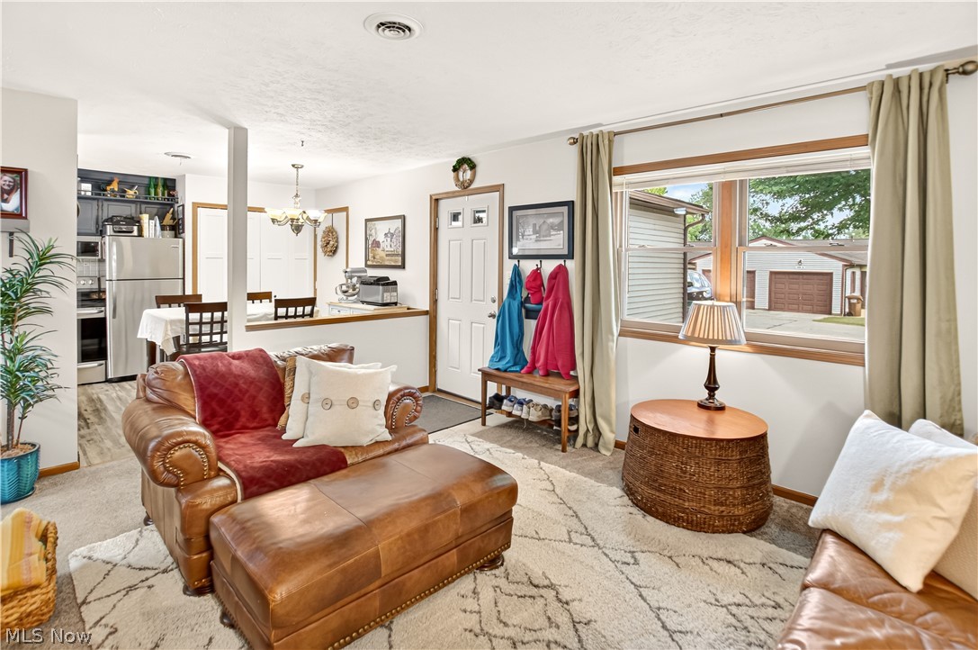 128 Royal Crest Drive Seville OH 44273