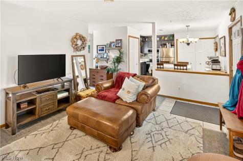 128 Royal Crest Drive Seville OH 44273