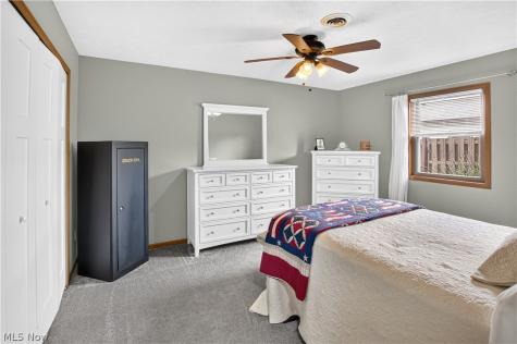 128 Royal Crest Drive Seville OH 44273