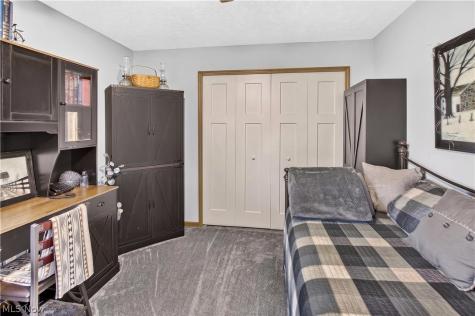 128 Royal Crest Drive Seville OH 44273
