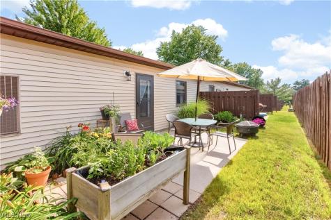 128 Royal Crest Drive Seville OH 44273