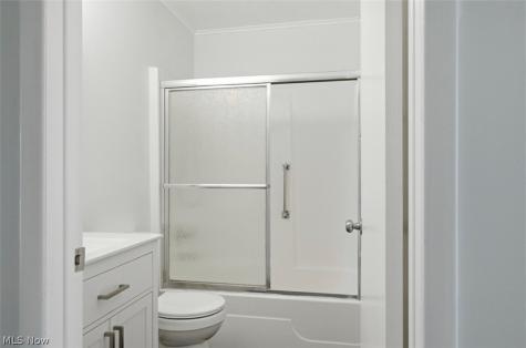 2549 Royal County Down #15A Uniontown OH 44685