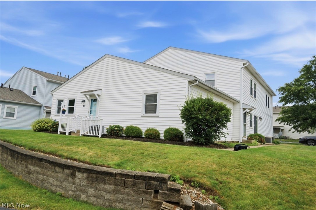 2549 Royal County Down #15A Uniontown OH 44685